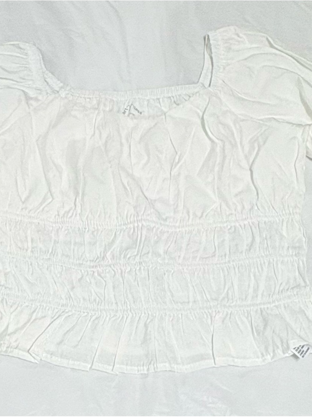art class White Smocked Short Sleeve Square Neck Top